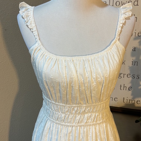 Eyelet sun dress sz:S.  TRN3 - Picture 2 of 7